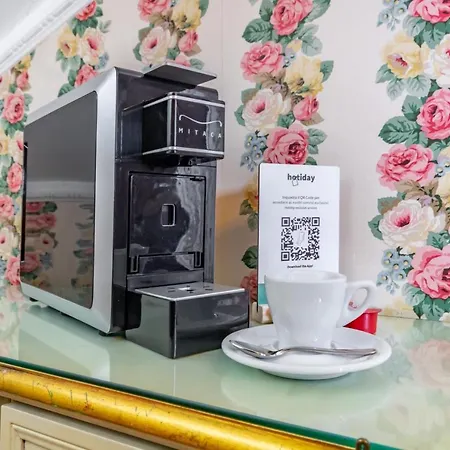 מלון Hotiday Collection -