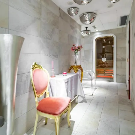Otel Hotiday Collection - 5*