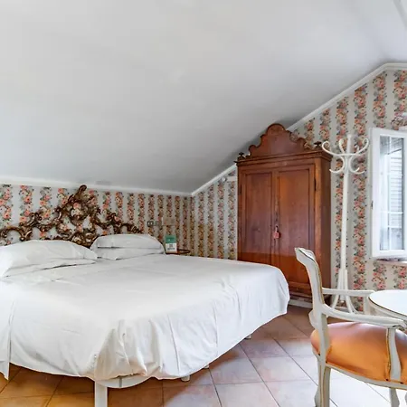 Hotiday Collection - 5*