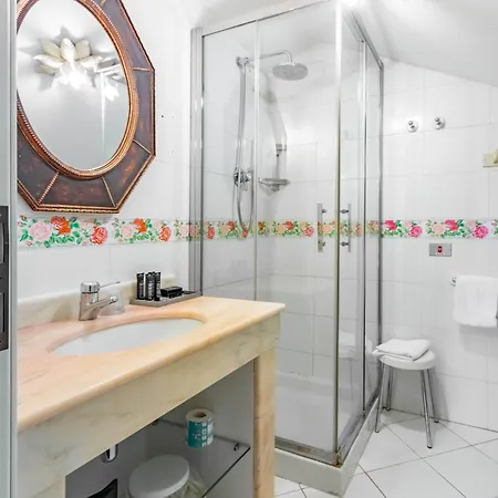 Hotel Hotiday Collection - 5*