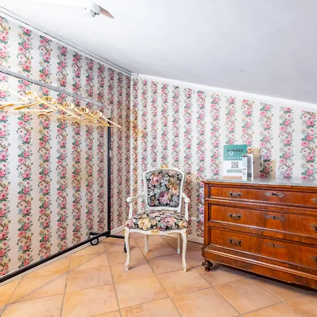 Hotiday Collection -